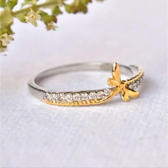 Stunning golden diamond dragonfly ring sz 5 - Picture 4 of 5